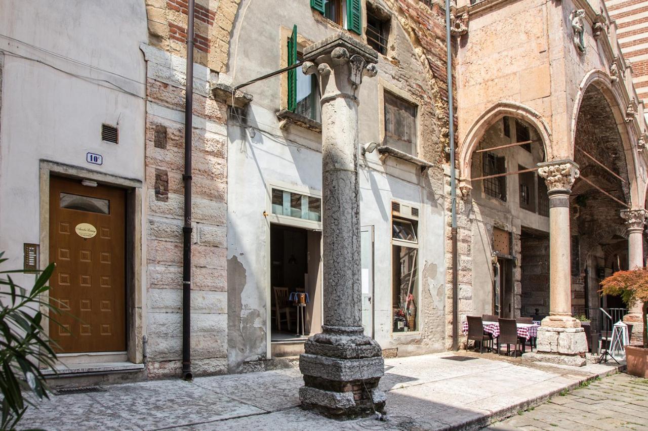 Aurelia Luxury - Piazza Delle Erbe Hotell Verona Exteriör bild