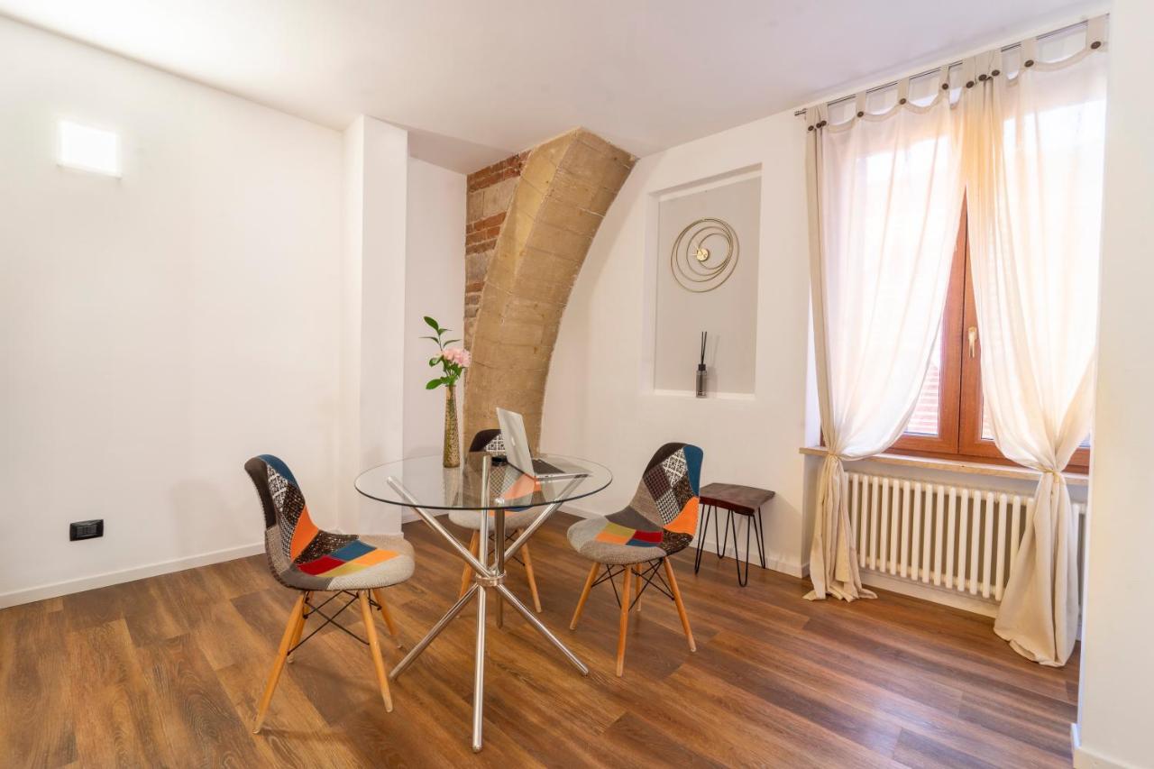 Aurelia Luxury - Piazza Delle Erbe Hotell Verona Exteriör bild